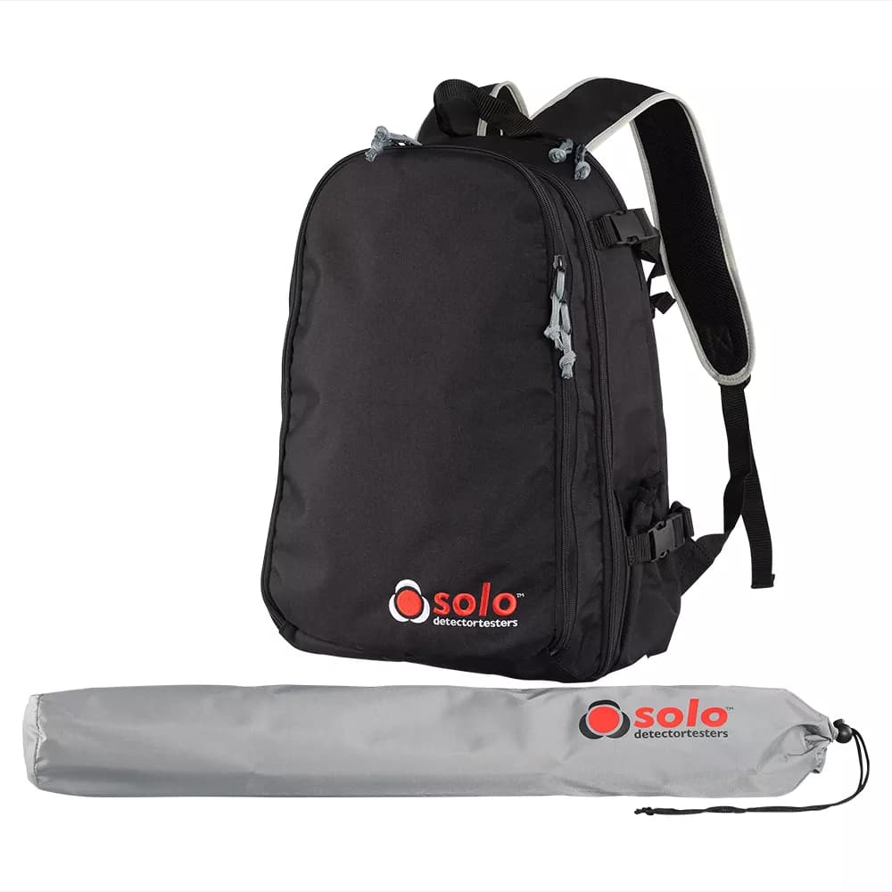 SOLO 611 Urban Lightweight Backpack – Includes SOLO 612 Pole Bag